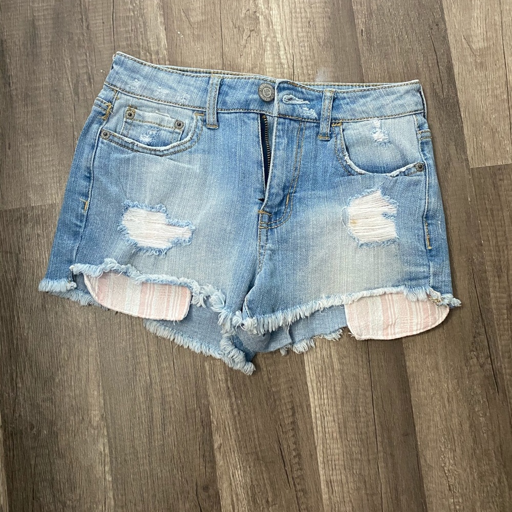 Cute jean shorts